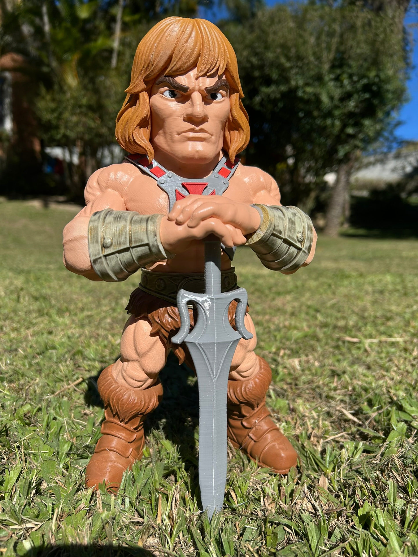 Action figure colecionável FanAction com detalhes em alta resolução