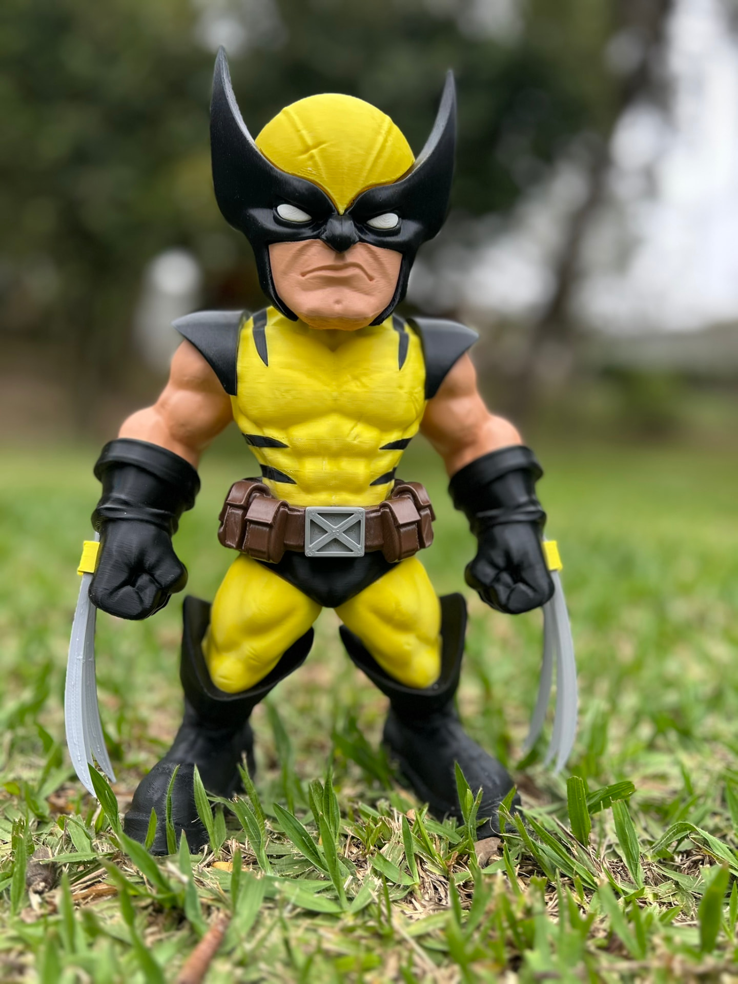 Action figure colecionável FanAction com detalhes em alta resolução